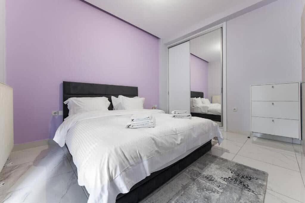 Modern Fully-Equipped House, 5 Min Walk From Metro Villa Athens Ngoại thất bức ảnh